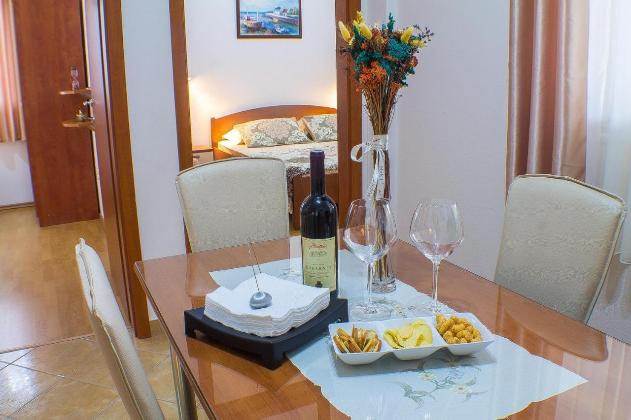 Dmm Apartments Tivat Ngoại thất bức ảnh