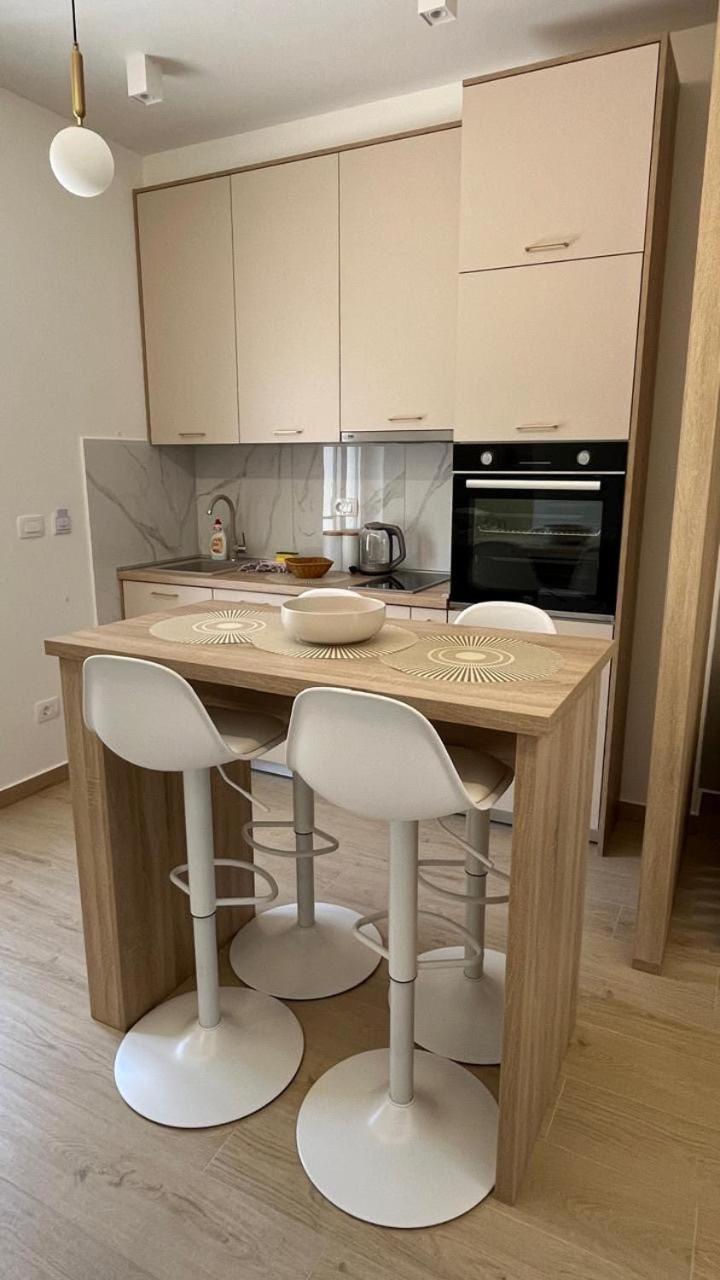 Dmm Apartments Tivat Ngoại thất bức ảnh