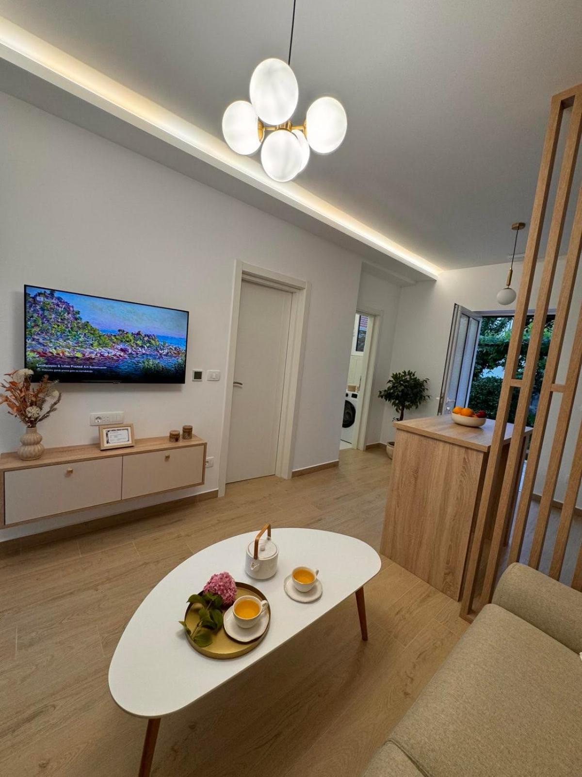 Dmm Apartments Tivat Ngoại thất bức ảnh
